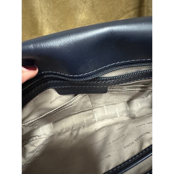 NWT Michael kors quiet designer Shoulder Leather Navy Blue - Picture 9 of 13